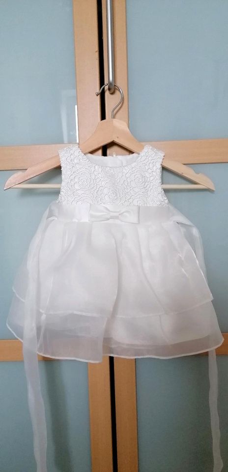 Taufkleid Kleid festlich für Taufe oder Hochzeit Taufkleid in Kirchberg i. Wald