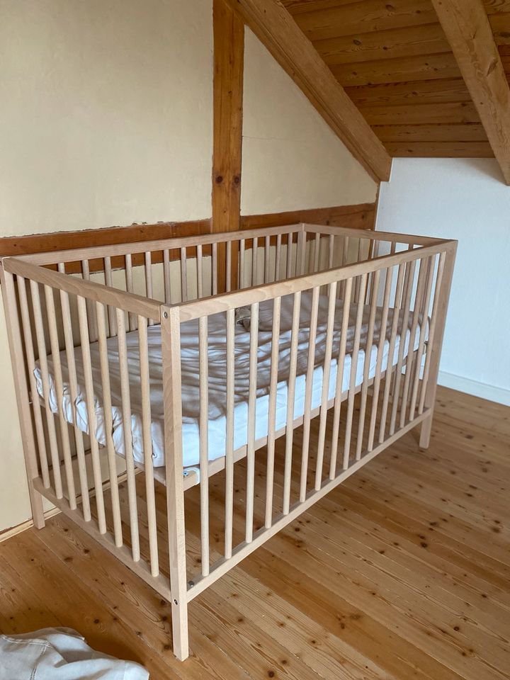 Babybett-Holzbett in Bad Soden-Salmünster