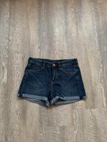 H&M Shorts xs/34 Hotpants blau dunkelblau Niedersachsen - Hanstedt Vorschau