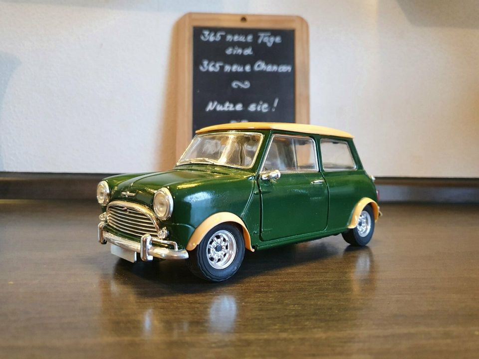 Mini Cooper S 1964 Modell Solido 1:16 in Saarbrücken