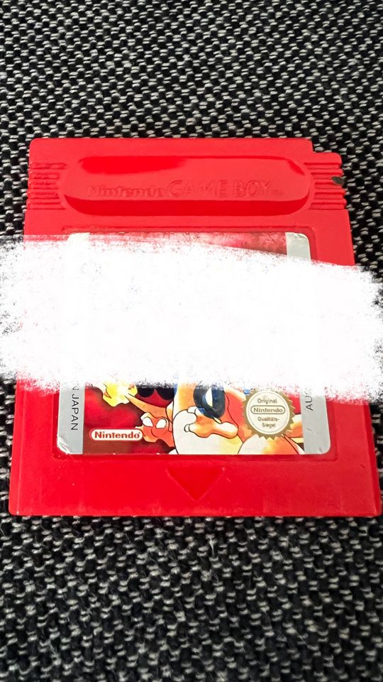 Nintendo Color lila transparent inkl. Pokémon rot in Kaufungen