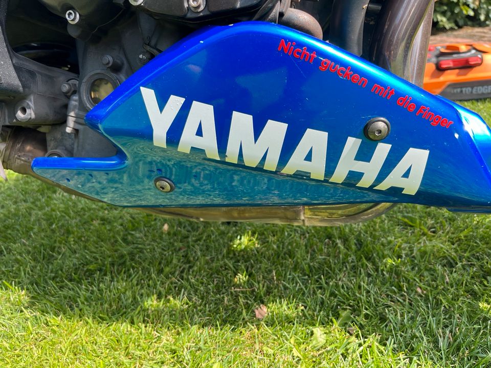 Yamaha FZ1 in Ringe