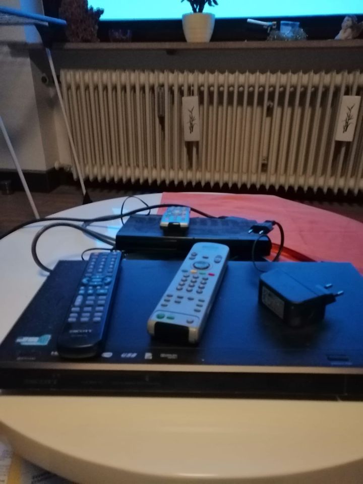 Sony Projektion TV inkl. Sound Bar in Neufahrn