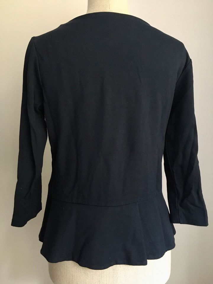 Hugo Boss Pullover Shirt Größe M in Burscheid