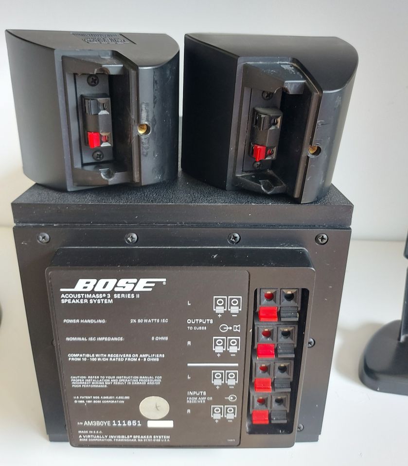 Bose Acoustimass® 3 Series II mit Ständer in Neuss