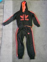 Adidas Jogginganzug 134/140 Sachsen - Lengenfeld Vogtland Vorschau