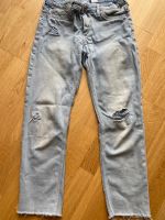 Mädchen Jeans mit original Löchern Größe 146 Rheinland-Pfalz - Bad Sobernheim Vorschau