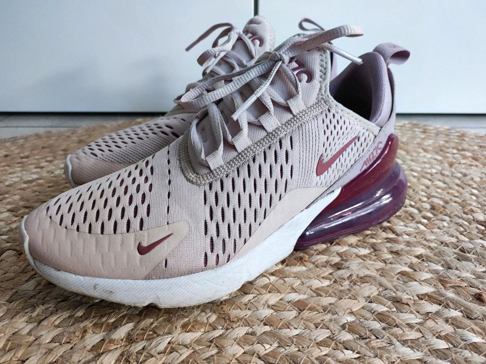 Nike Air Max 270 rosa Gr. 40 in Nordrhein Westfalen Rheine