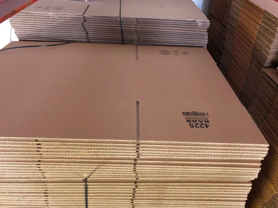 Versandkartons (ca. 15x18x23 cm) 10 Stk. 3€ in Bremen