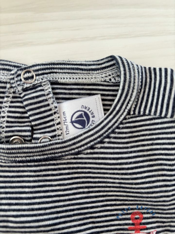 T-Shirt von PETIT BATEAU in Größe 74 in Celle