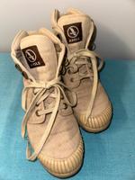 Aigle Schnür Sneaker Schuhe Stoff Beige 38 gerne getragen Hessen - Heusenstamm Vorschau