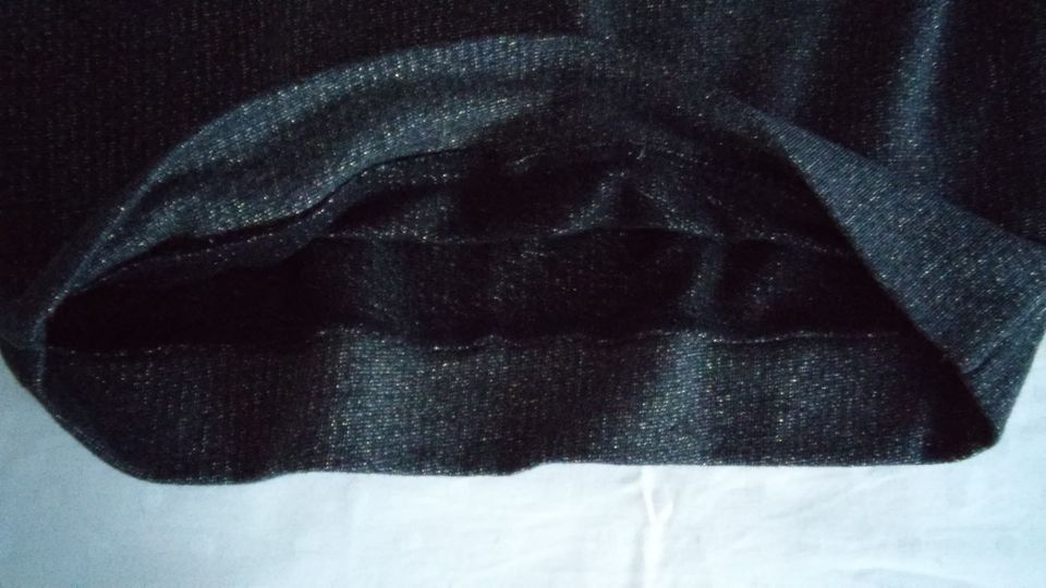 Damen Shirt Pullover leicht mit Schal Gr.M H&M in Winnenden