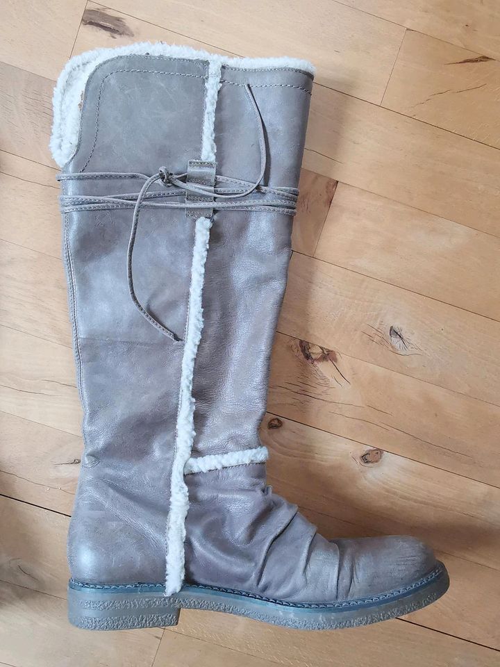 Stiefel aus Leder Gr. 40 in Weißenhorn