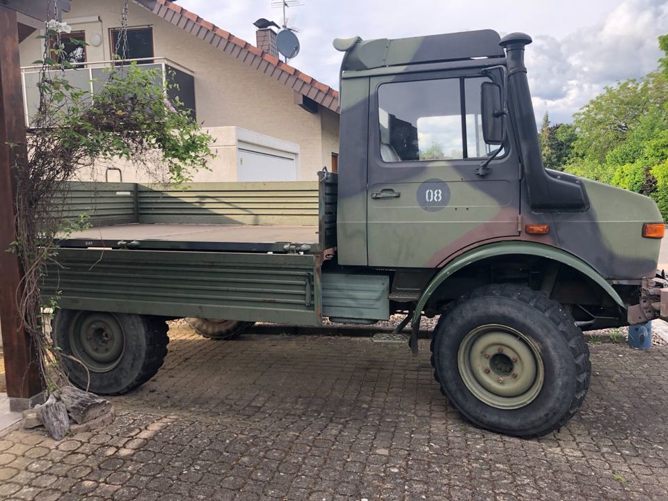 Unimog U435 1300L offener Kasten in Steinen