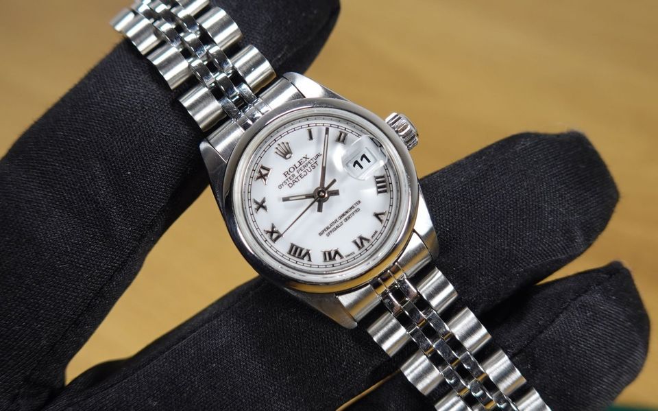 ROLEX 26 mm Lady-Datejust SAPHIRGLAS Oyster Perpetual Ref. 69160 in Gerblinghausen