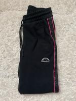 Jogginghose von Ellesse in Gr. 34/XS (zelma jog pant) Sachsen-Anhalt - Weißenfels Vorschau