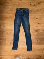 Vero moda high waist Jeans S / 34 Hessen - Habichtswald Vorschau