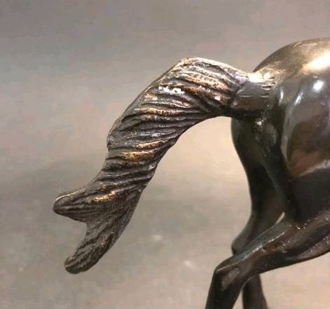 Bronze, « Cheval au galop » in Ahlefeld-Bistensee