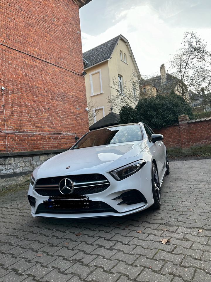 Mercedes A35 AMG 4M LIMO in Butzbach