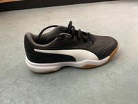 puma damen schuhe Gr. 36, schwarz weiß 104889-01 Niedersachsen - Rosdorf Vorschau