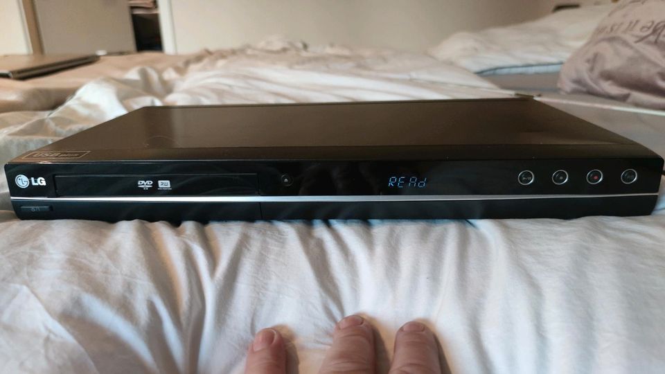 DVD Player / Recorder  LG  DR389 in Bad Zwischenahn