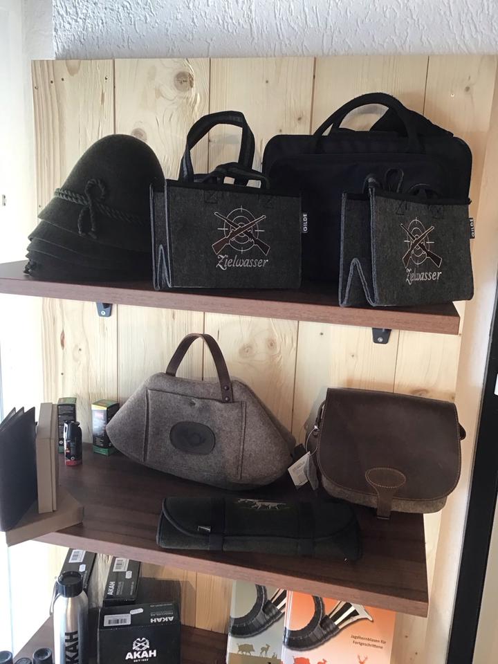 Tasche für Jagdhorn / Plesshorn / Parforcehorn, Götz Supersac in Wermelskirchen