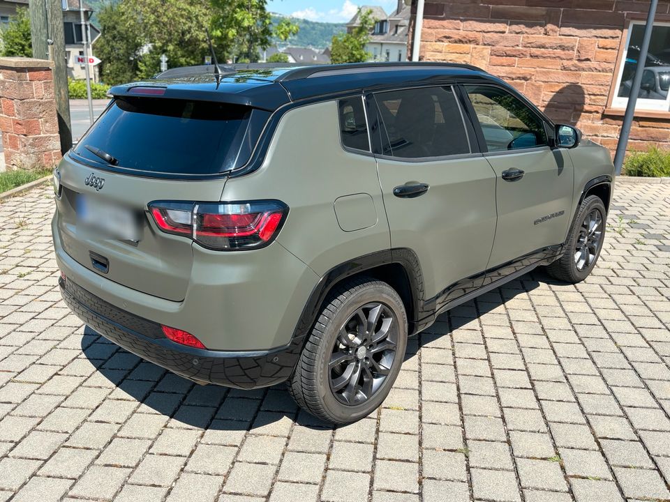 Jeep Compass 80th anniversary edition Vollaustattung in Trier