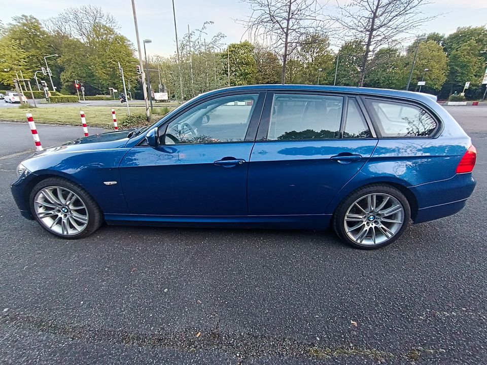 Bmw 325i Touring in Marl