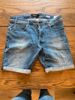 Replay Jeans Shorts blau Größe 33 Bonn - Bad Godesberg Vorschau