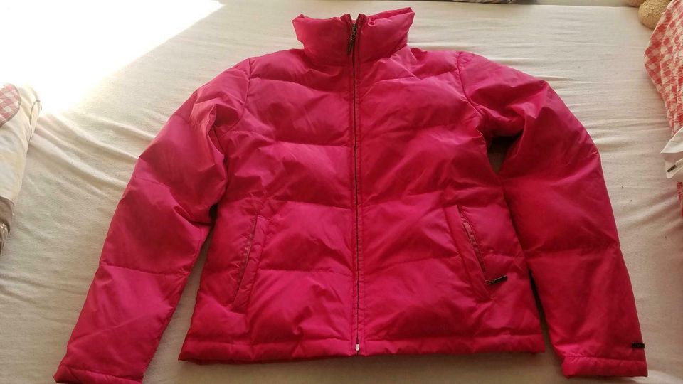 Sehr warme Tommy Hilfiger Winterjacke Damen in Bayreuth