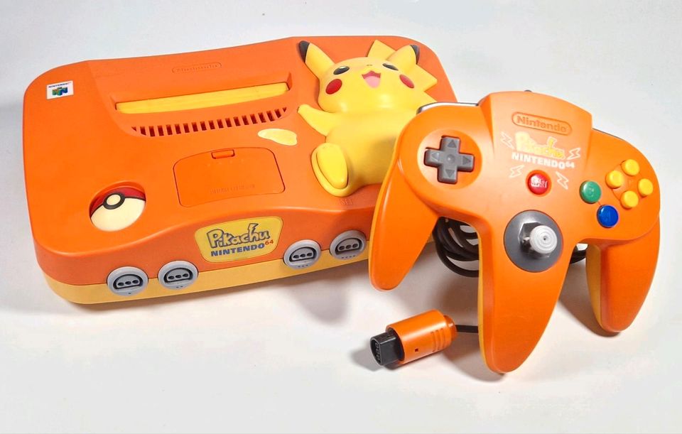 Original Nintendo 64 Konsole Pikachu Special Edition Japan Import in Frankfurt am Main