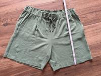 Hose petrol grün Größe 46 Sommerhose Shorts Bayern - Alzenau Vorschau