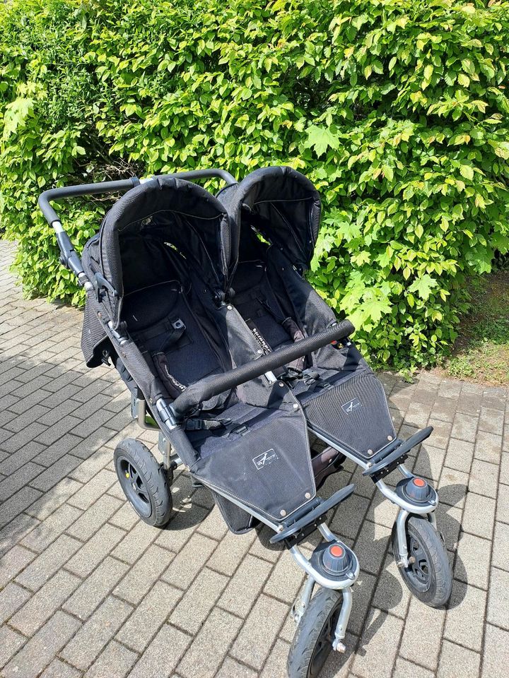 Doppelkinderwagen TFK twinner Twist duo mit Zubehör in Karlsruhe