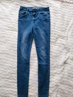 Gut erhaltene Damenjeans Größe L Hessen - Kassel Vorschau