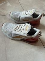 Nike Air Max 270 in beige Hessen - Dillenburg Vorschau
