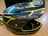 Downhill Helm Troy Lee Black neon XL Baden-Württemberg - St. Georgen Vorschau