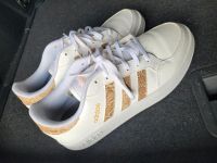 Adidas Sneaker Größe 42 Baden-Württemberg - Bad Wildbad Vorschau