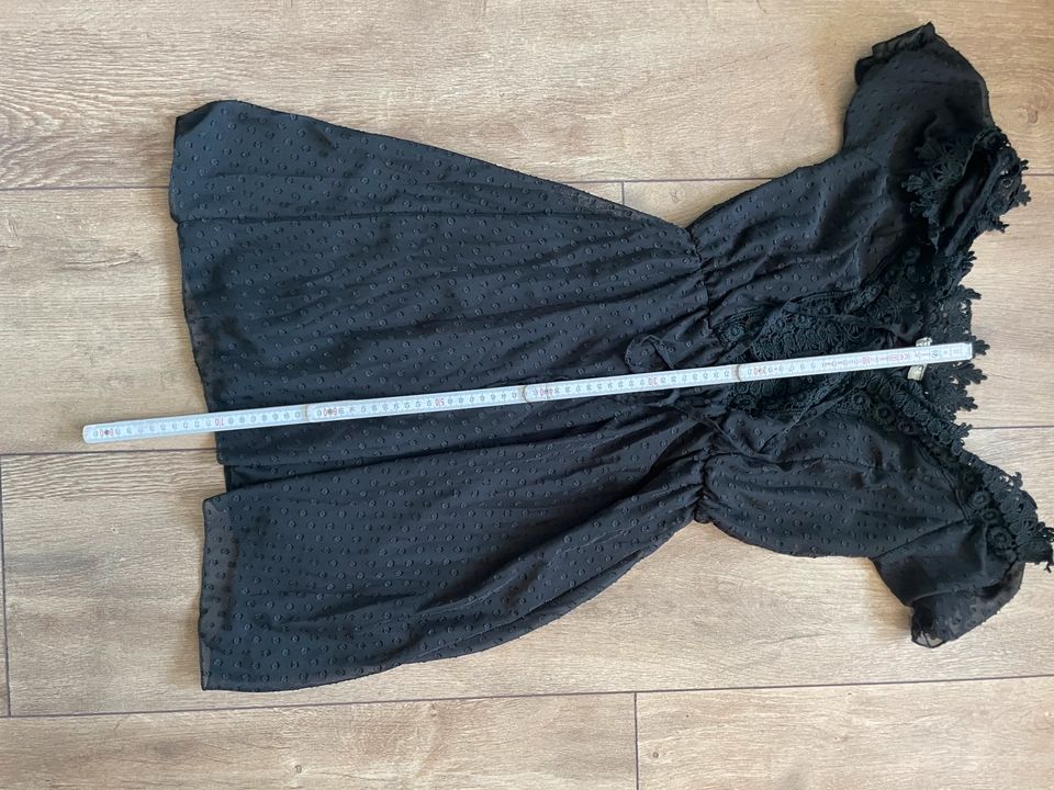 schwarzes Sommerkleid (Made in Italy, 36) in Nieheim