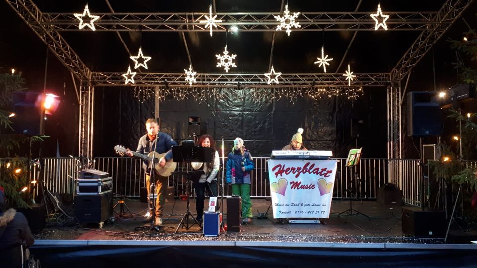 Weihnachtskonzert , Betriebsweihnachtsfeier, Weihnachtsmarkt in Happurg