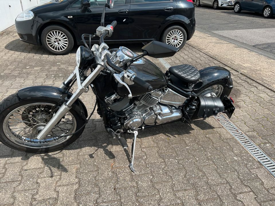 Yamaha XVS 650 Umbau Custom Bobber in Budenheim