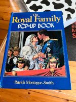 the Royal Family Pop up book & Portraits Bremen - Vegesack Vorschau