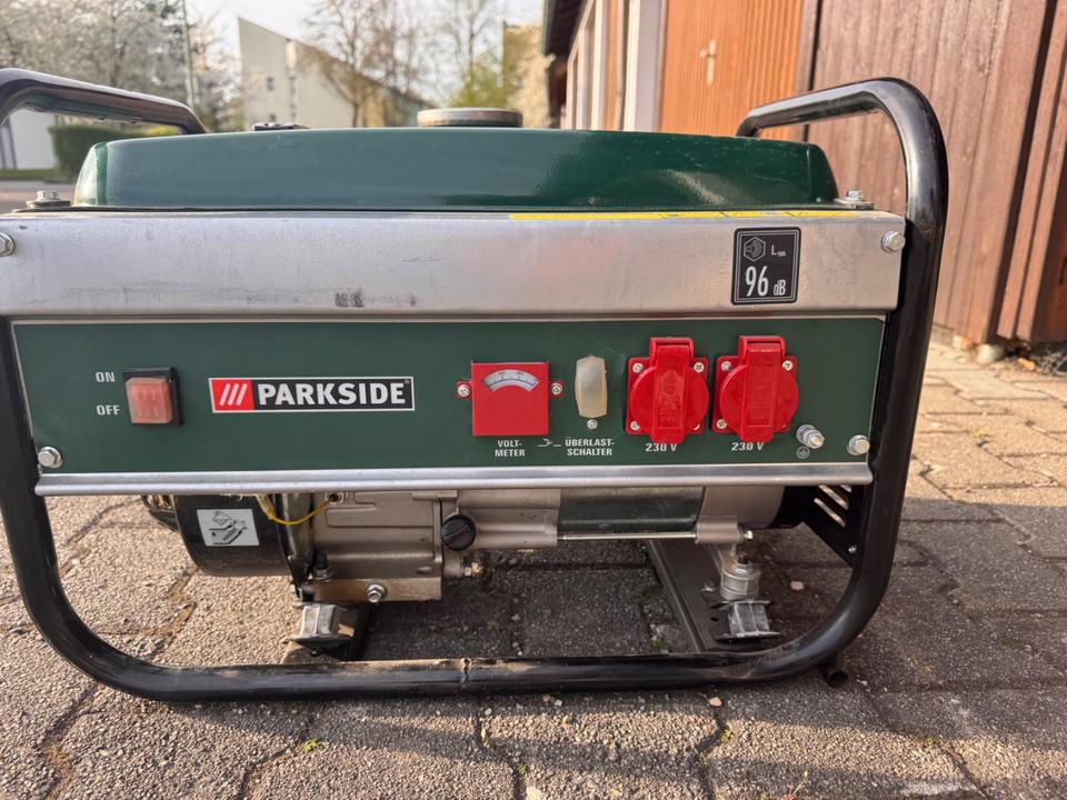 Stromgenerator Parkside PSE 2800 A1 und 2xBenzinkanister in Neu Ulm