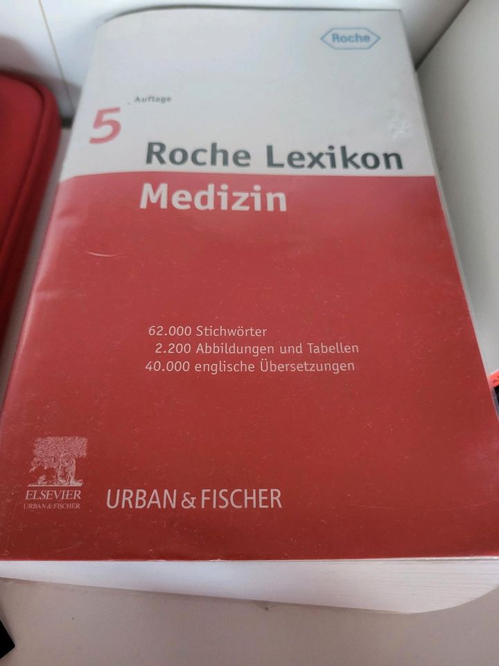 Pflegefachbücher in Bietigheim-Bissingen