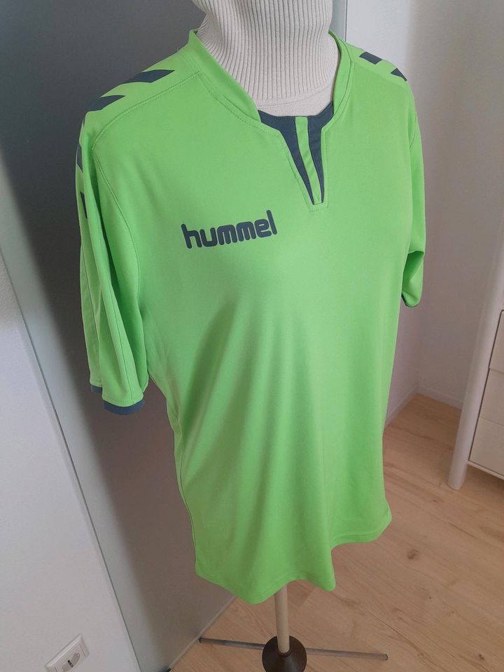 Hummel Sportshirt Shirt Funktionsmode UNISEX M.L. in Ludwigsburg