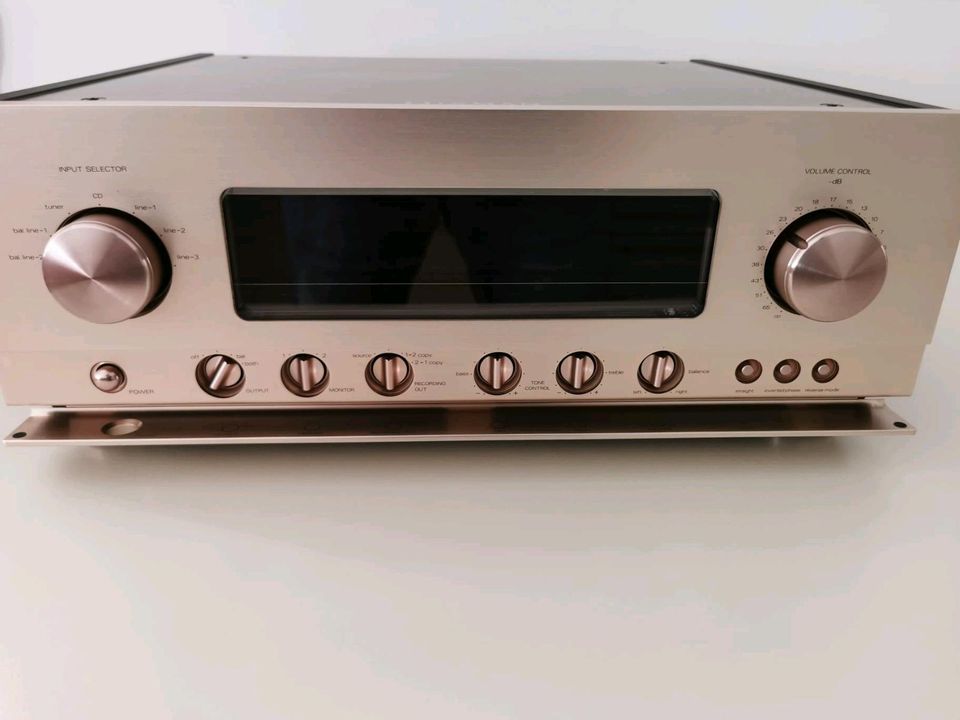 LUXMAN C-7i/f Custom. Hi-End Vorverstärker. Neuwertig. Raritat. in Dresden