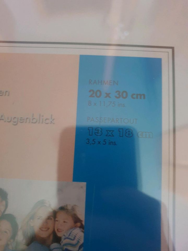 2 blaue Bilderrahmen 20 x 30 cm unbenutzt in Mühldorf a.Inn