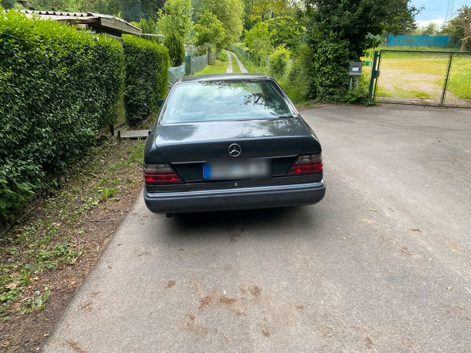 W124 300CE AUTOMATIK privat in Baden-Baden