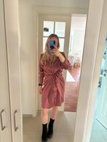 GUESS Kleid - Rose Baden-Württemberg - Blaustein Vorschau