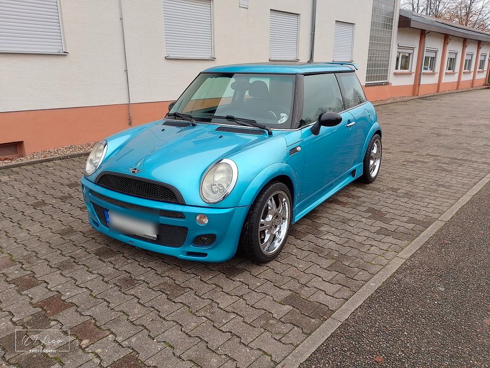 MINI Cooper R50 in Oberhausen-Rheinhausen