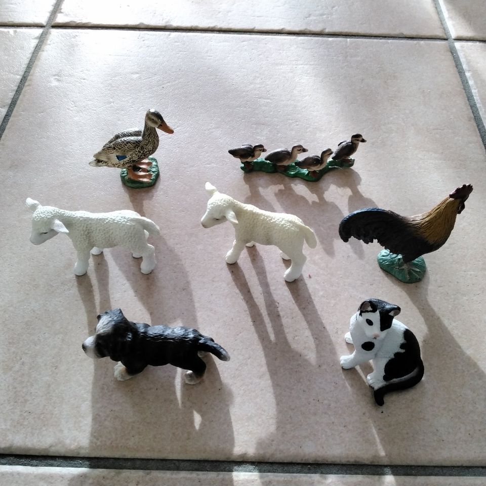 Schleich Hahn, Katze, Schäfchen  4 Euro pro Stück in Lauenbrück